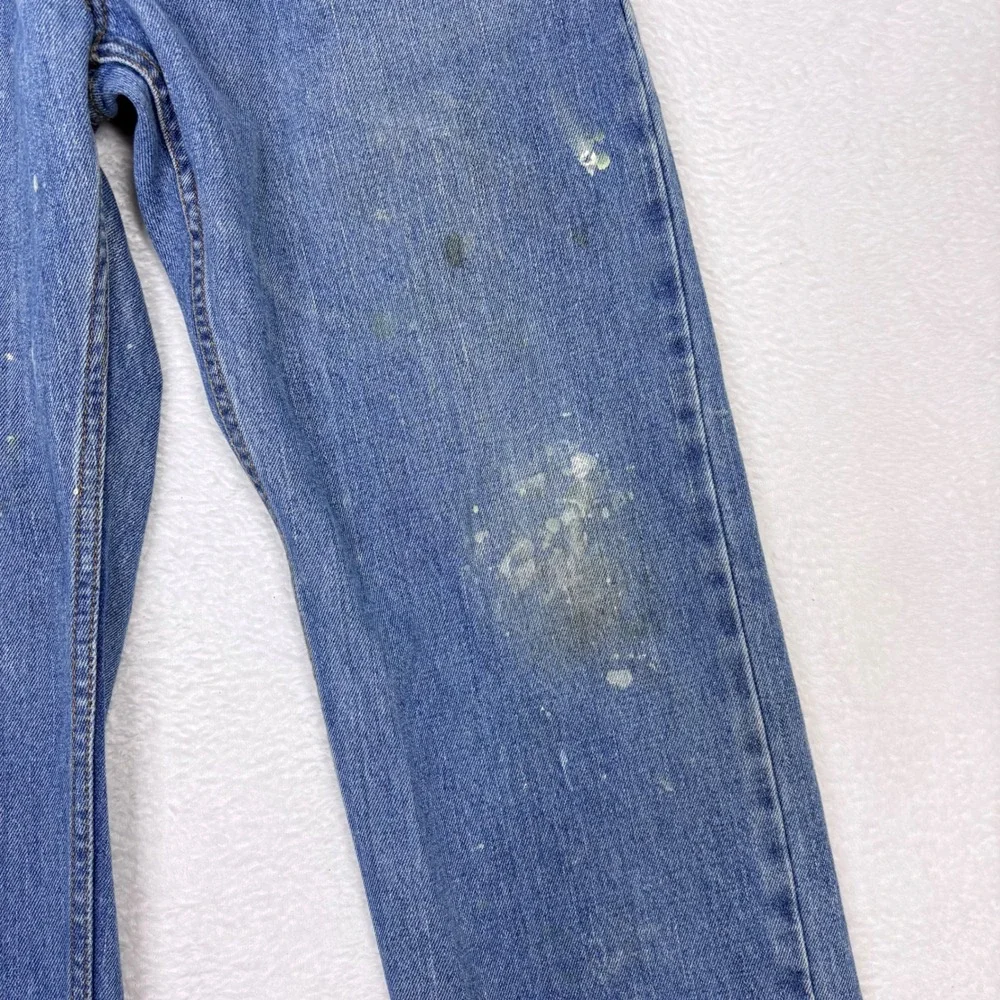 Levi's 505 Regular Fit Jeans Mens 33x30 Measures 31x28 Distressed Paint Splatter